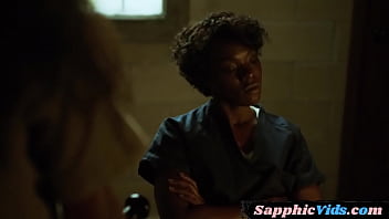 Black Lesbian Guard Dominates Inmate With Tongue And Fingers